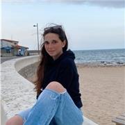 Profesora de apoyo. Titulada en psicología con experiencia en dificultades de aprendizaje y en el fomento del mismo de forma dinámica